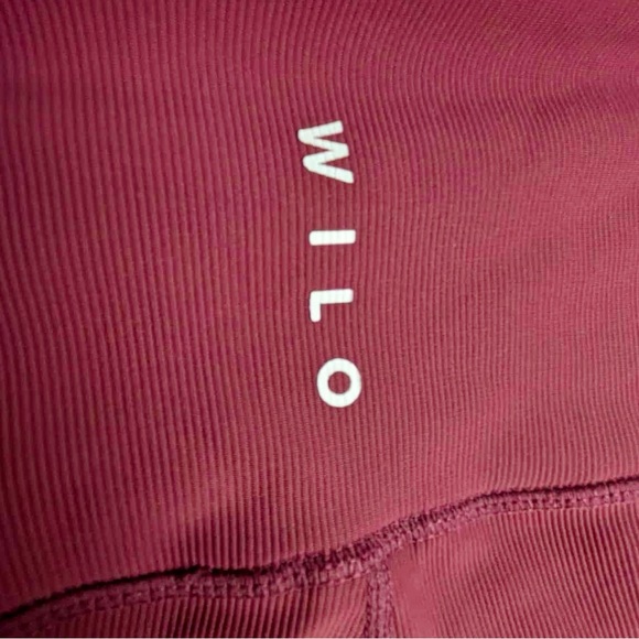 WILLO High-Waisted Leggings Burgundy Ribbed – Women’s Medium - Picture 3 of 5